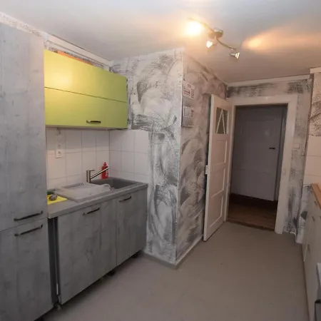Hostel Apartment Gerlingen