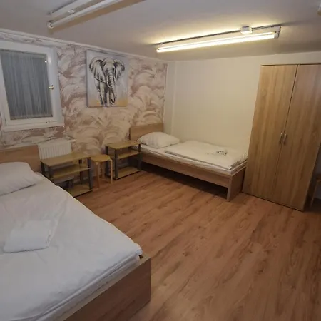 Hostel Apartment Gerlingen